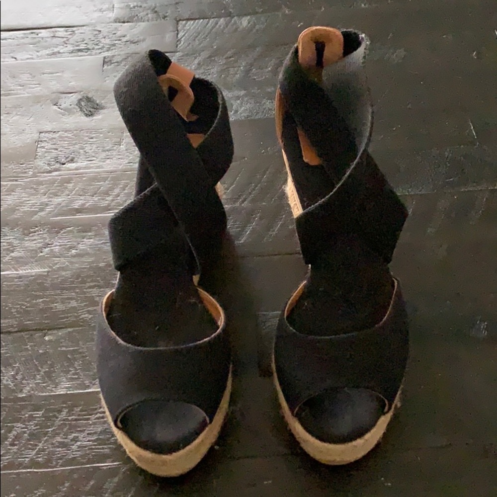 Tory Burch wedge canvas espadrilles size 6.5